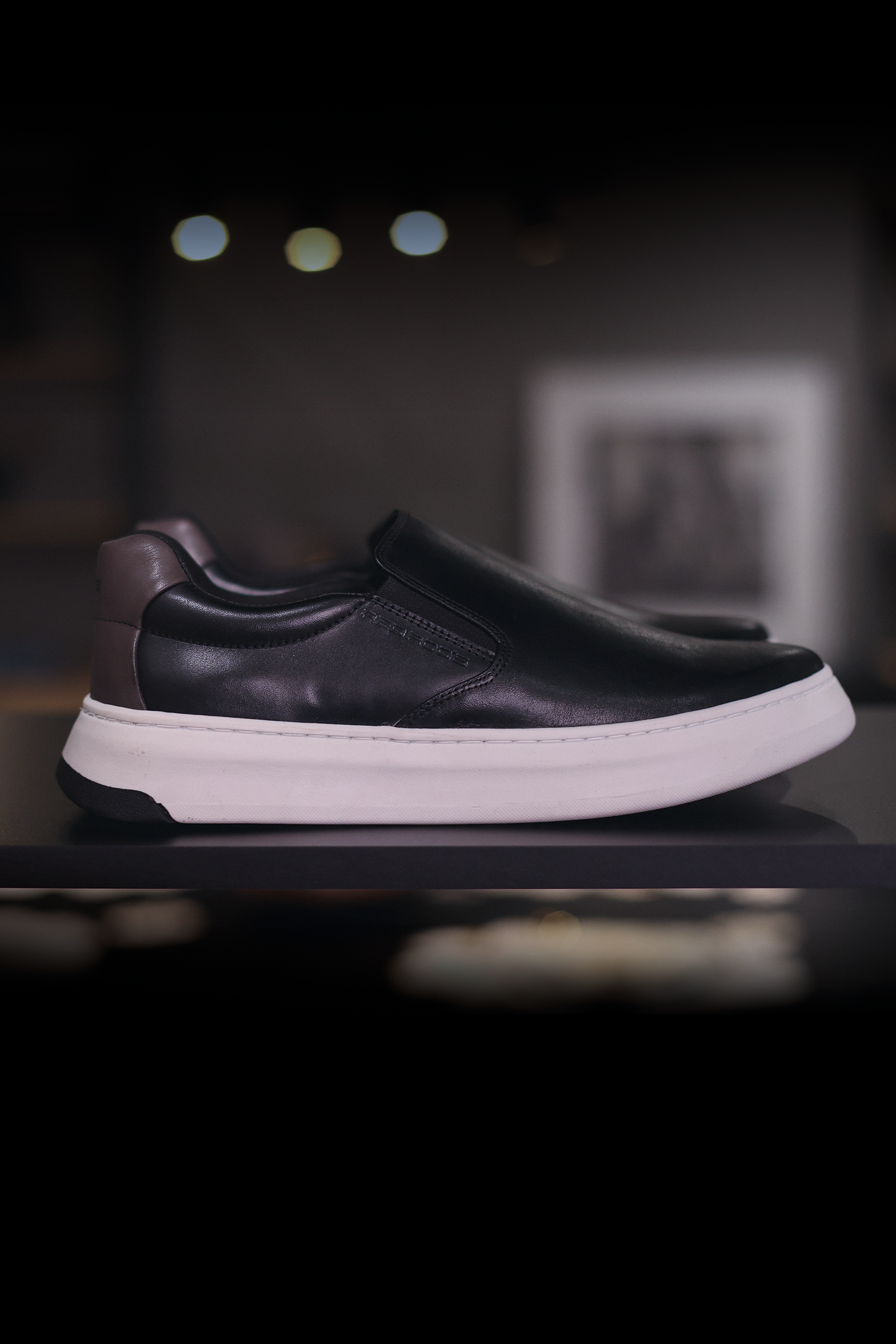 Tênis Slip On Couro Targa Preto